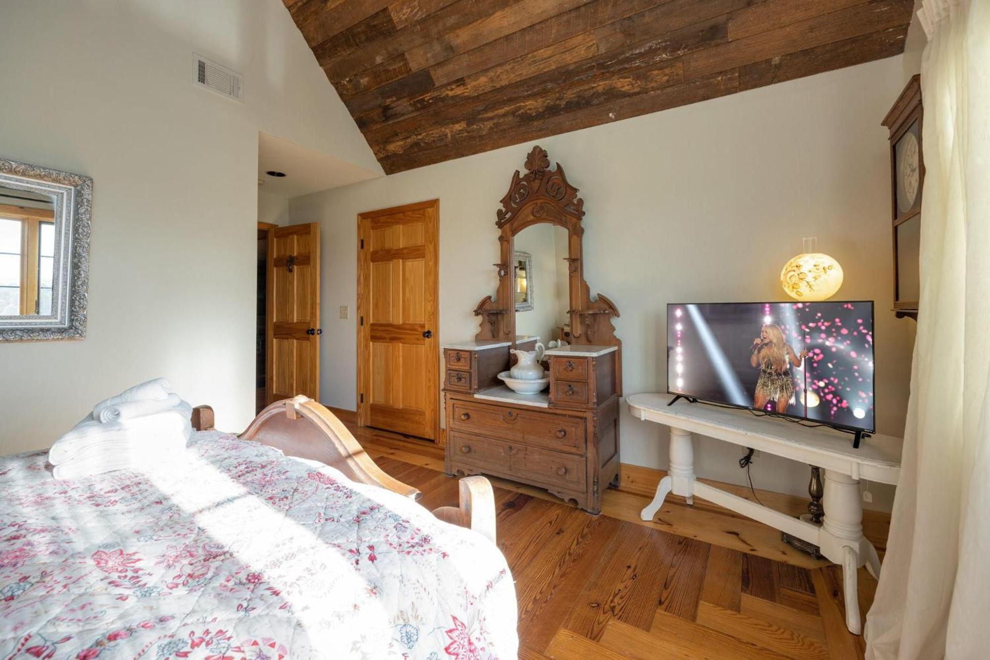 Nashville - 4032 Coles Ferry Pike - Luxe Лобанон Екстериор снимка